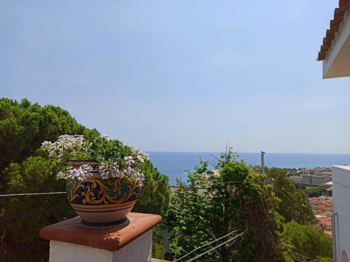 سوفيراتو مارينا Velalatina Residence B&B Soverato - Camera Maestrale & Camera Tramontana المظهر الخارجي الصورة